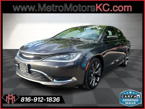 2016 Chrysler 200 Limited