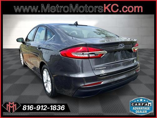 2020 Ford Fusion SE