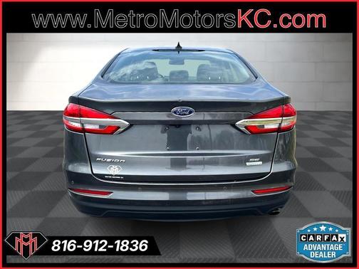 2020 Ford Fusion SE