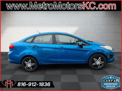 2013 Ford Fiesta SE