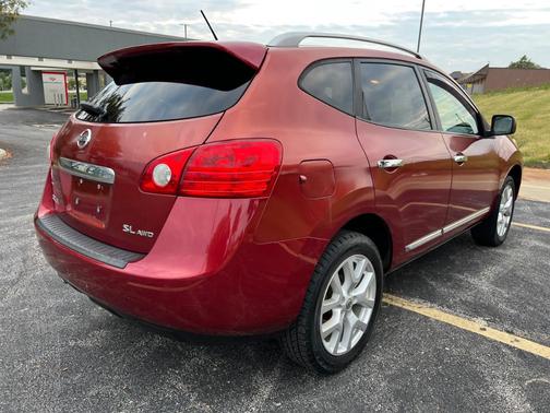 2011 Nissan Rogue SV