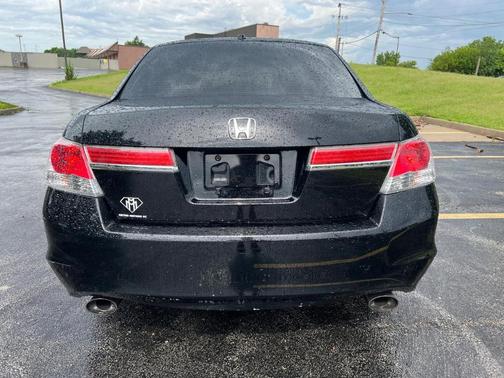 Black 2011 Honda Accord EX-L