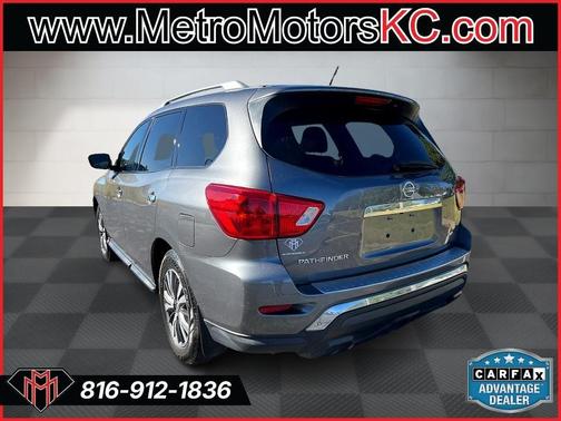 2017 Nissan Pathfinder S