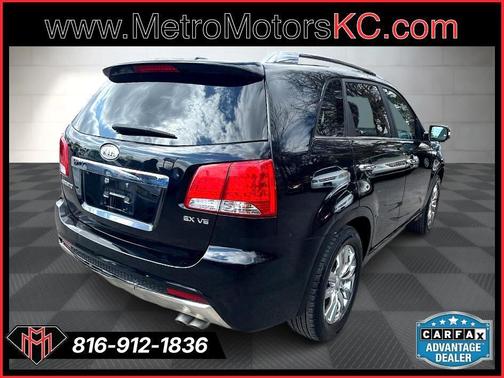 2011 Kia Sorento SX