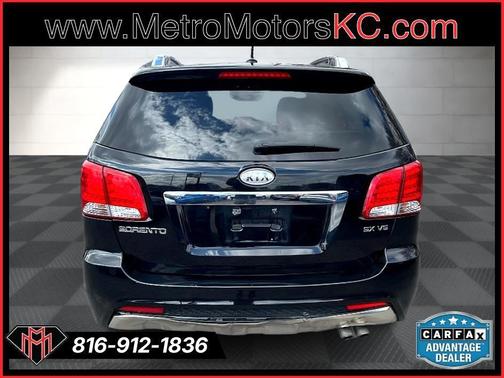 2011 Kia Sorento SX