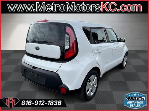 2016 Kia Soul Base
