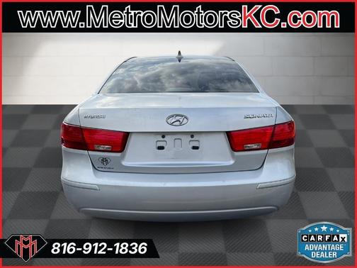 2010 Hyundai SONATA GLS