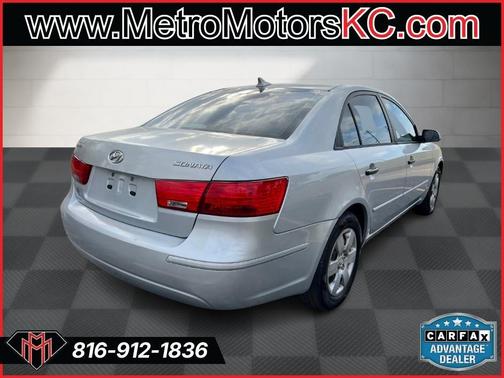 2010 Hyundai SONATA GLS