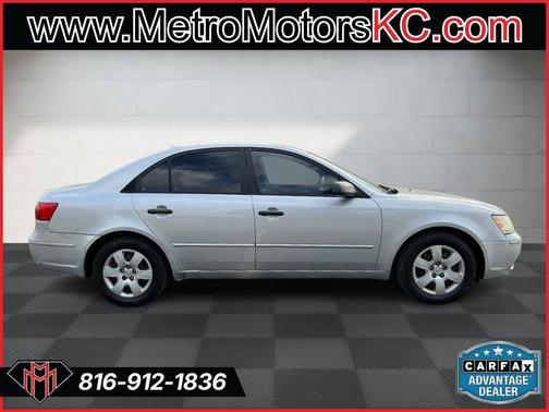 2010 Hyundai SONATA GLS