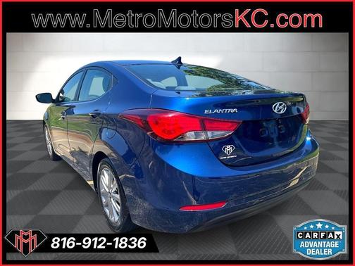 2015 Hyundai ELANTRA SE
