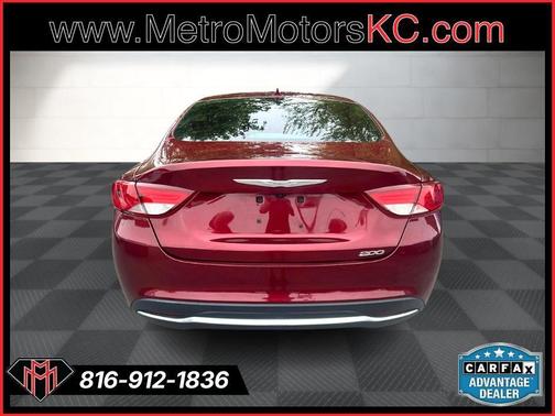 2017 Chrysler 200 Limited