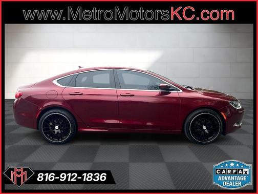 2017 Chrysler 200 Limited