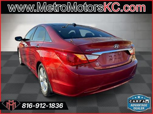 2012 Hyundai SONATA Limited