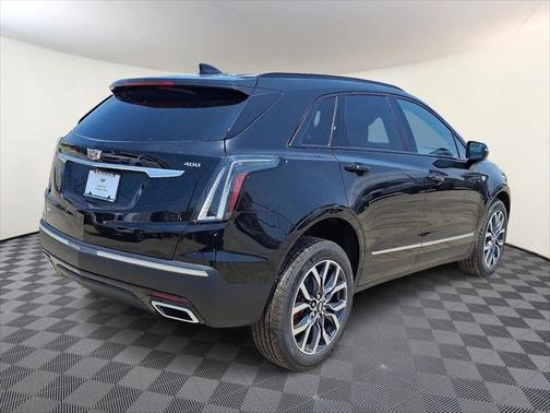 2025 Cadillac XT5 Sport
