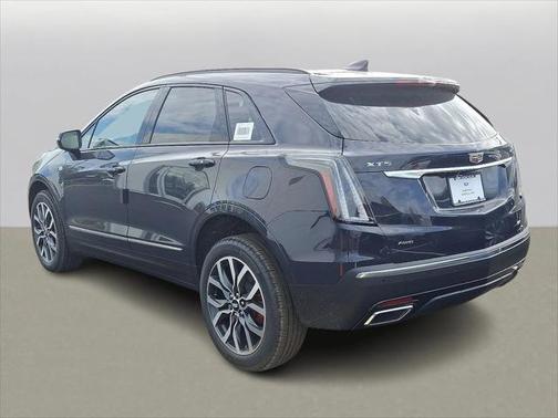 2025 Cadillac XT5 Sport