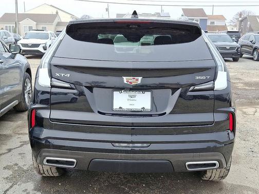 2025 Cadillac XT4 Sport