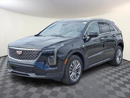 2025 Cadillac XT4 Premium Luxury