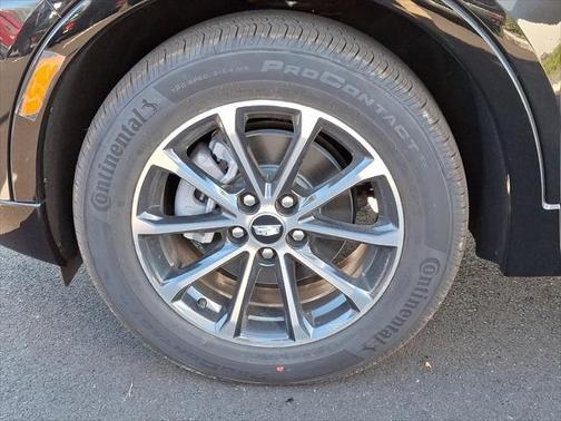 2025 Cadillac XT4 Sport