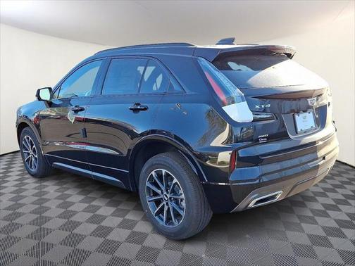 2025 Cadillac XT4 Sport