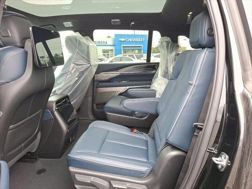 2025 Cadillac Escalade Sport