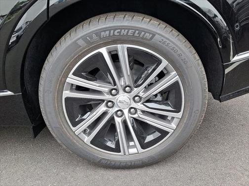 2025 Cadillac LYRIQ Luxury w/1SD