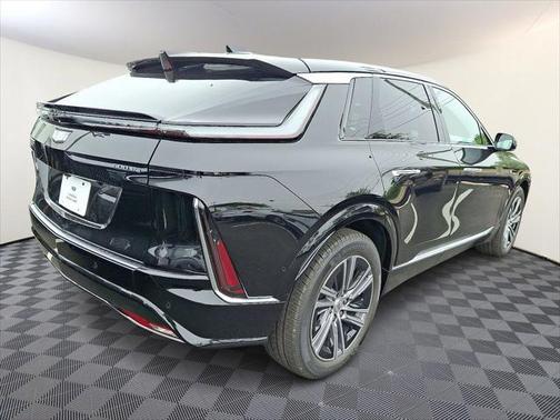 2025 Cadillac LYRIQ Luxury w/1SD