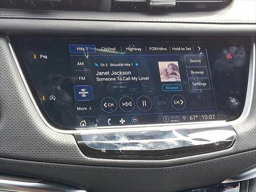2025 Cadillac XT5 Luxury
