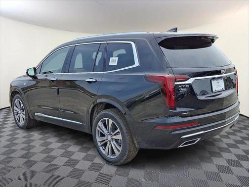 2025 Cadillac XT6 Premium Luxury AWD