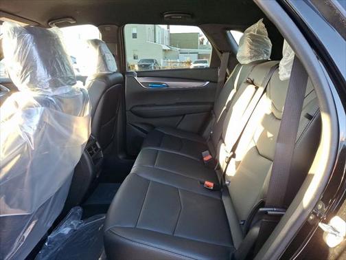 2025 Cadillac XT5 Luxury