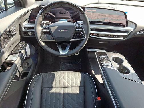 2026 Cadillac LYRIQ V Premium