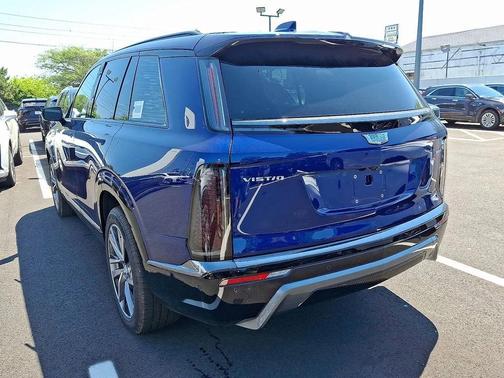 2026 Cadillac VISTIQ Sport