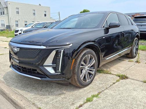 2025 Cadillac LYRIQ Luxury