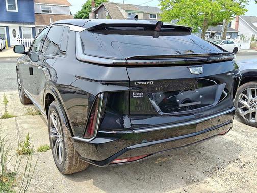 2025 Cadillac LYRIQ Luxury