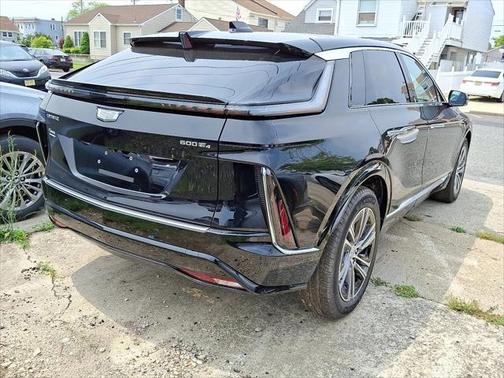 2025 Cadillac LYRIQ Luxury w/1SC