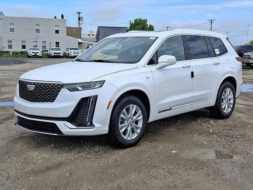 2025 Cadillac XT6 Luxury FWD