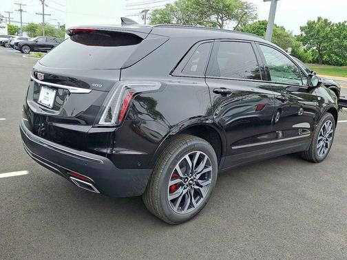 2025 Cadillac XT5 Sport