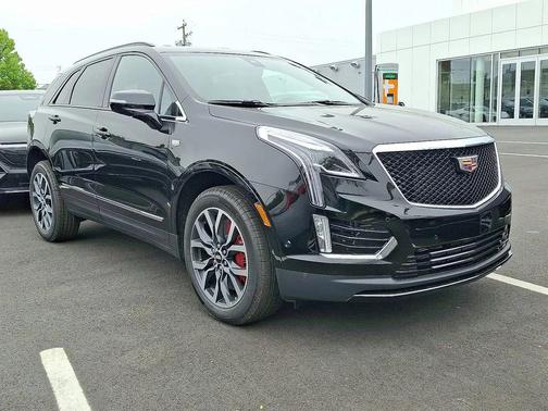 2025 Cadillac XT5 Sport