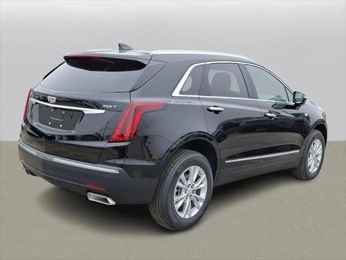 2025 Cadillac XT5 Luxury