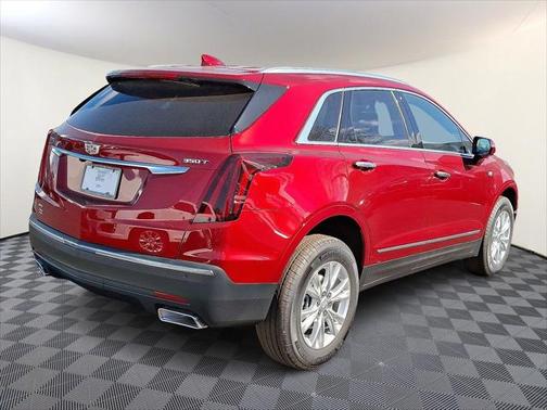 2025 Cadillac XT5 Luxury