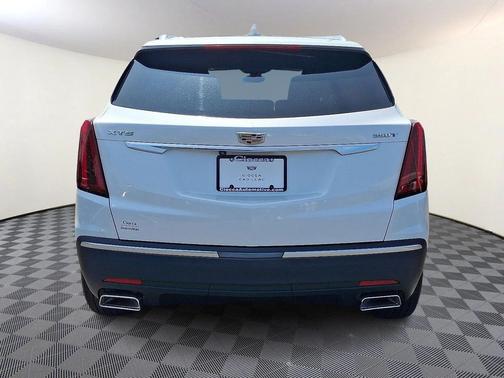 2022 Cadillac XT5 Luxury