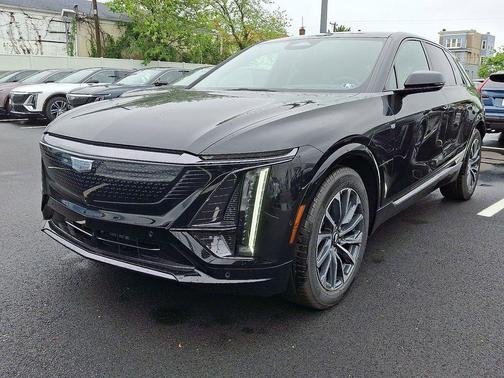 2025 Cadillac LYRIQ Sport