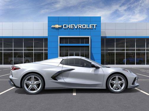 Blade Silver Metallic 2026 Chevrolet Corvette Stingray w/2LT