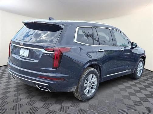 2025 Cadillac XT6 Luxury FWD