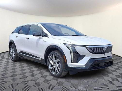 2025 Cadillac OPTIQ Luxury 1 AWD