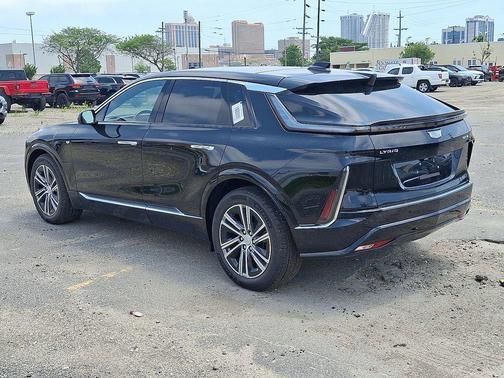 2025 Cadillac LYRIQ Luxury