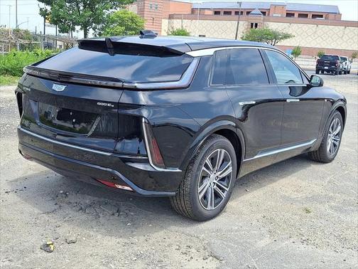 2025 Cadillac LYRIQ Luxury w/1SD