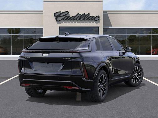 2025 Cadillac LYRIQ Sport