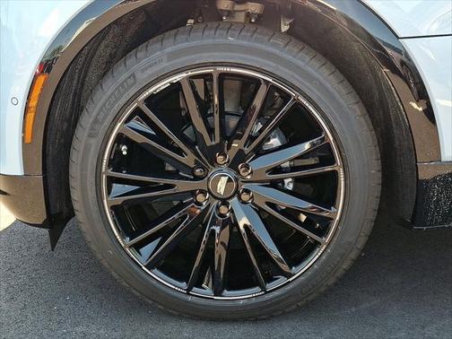 2025 Cadillac LYRIQ Sport w/1SK