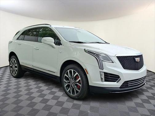 2025 Cadillac XT5 Sport