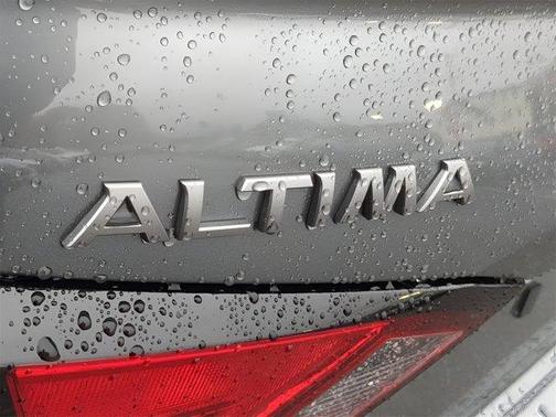 2025 Nissan Altima S